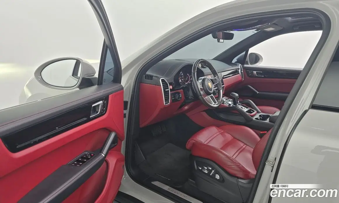 Porsche Cayenne 2021 3.0 автомат (гидро), фото 13