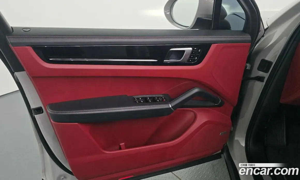 Porsche Cayenne 2021 3.0 автомат (гидро), фото 14