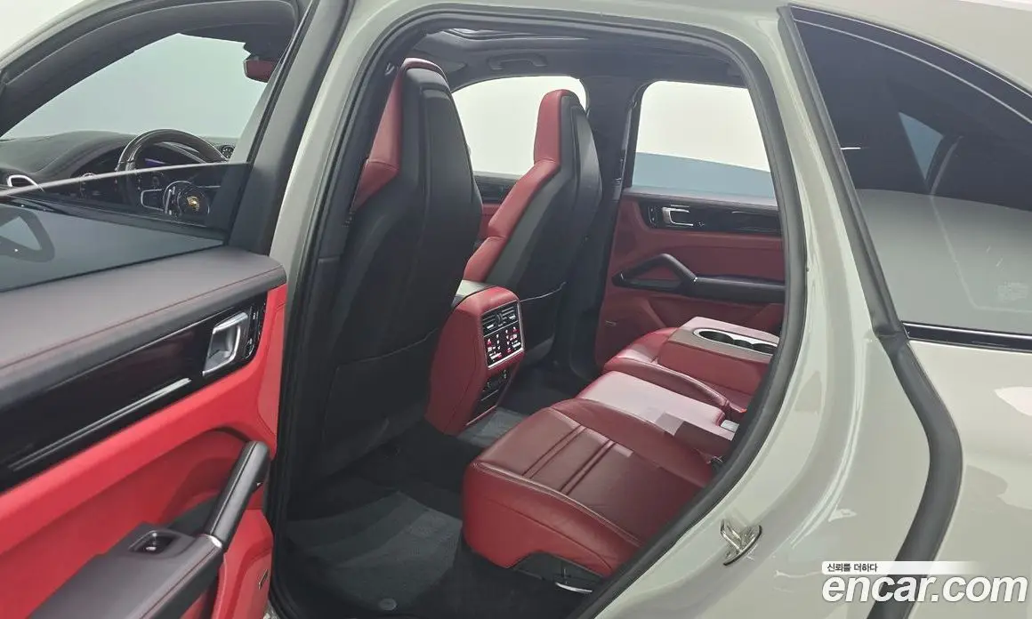 Porsche Cayenne 2021 3.0 автомат (гидро), фото 18