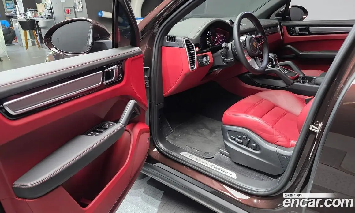 Porsche Cayenne 2023 3.0 автомат (гидро), фото 13