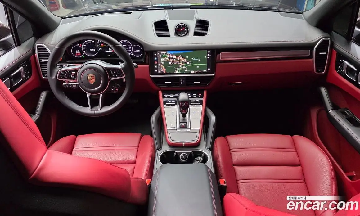 Porsche Cayenne 2023 3.0 автомат (гидро), фото 10