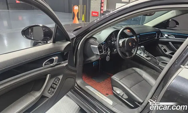 Porsche Panamera 2012 3.6 автомат (гидро), миниатюра 10