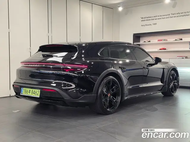 Porsche Taycan 2025 0.1 автомат (гидро), миниатюра 2