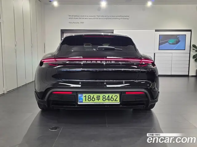 Porsche Taycan 2025 0.1 автомат (гидро), миниатюра 4