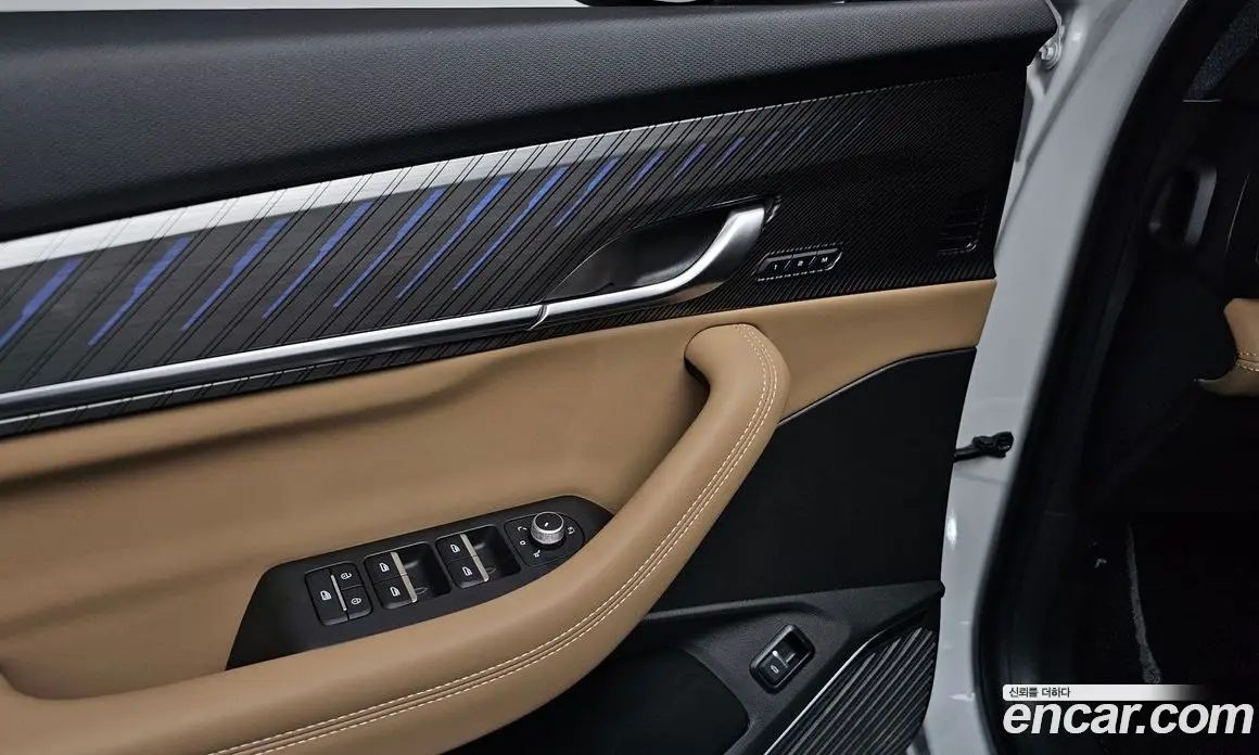 Renault (Samsung) Grand Koleos 2025 1.5 автомат (гидро), фото 33