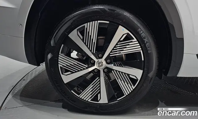 Renault (Samsung) Grand Koleos 2025 1.5 автомат (гидро), миниатюра 6