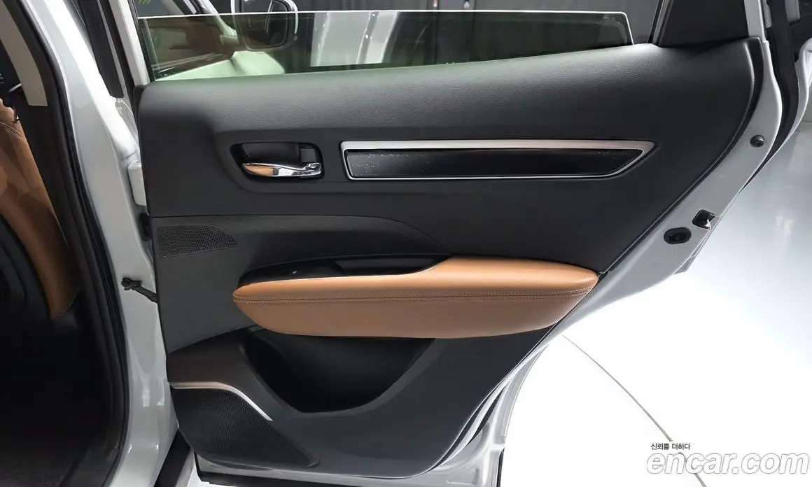 Renault (Samsung) QM6 2024 2.0 автомат (гидро), фото 15