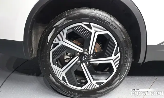Renault (Samsung) QM6 2024 2.0 автомат (гидро), миниатюра 5