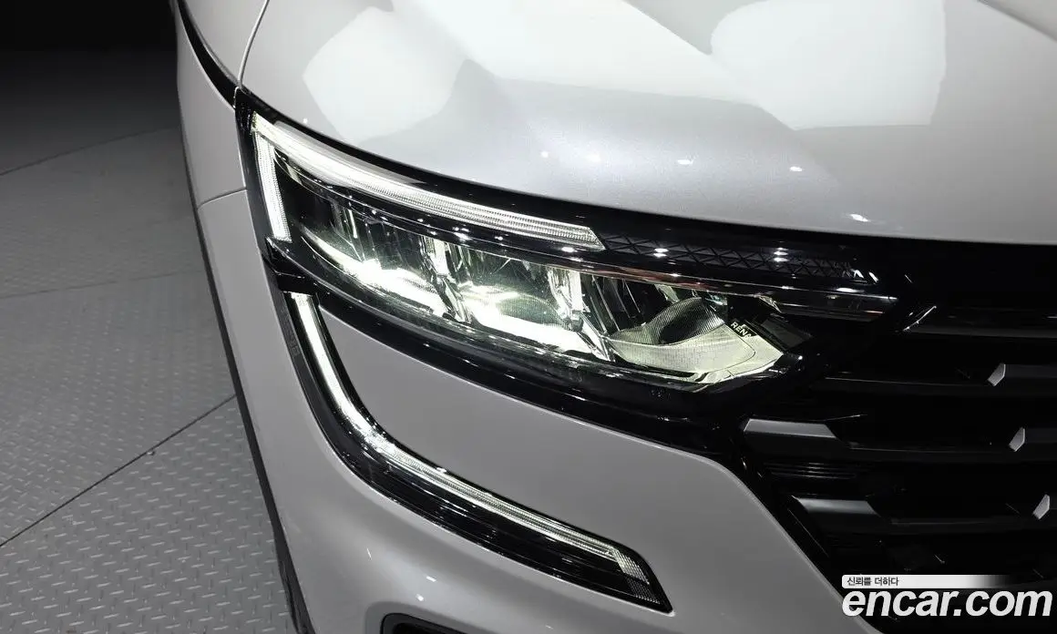 Renault (Samsung) QM6 2024 2.0 автомат (гидро), фото 8