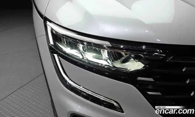 Renault (Samsung) QM6 2024 2.0 автомат (гидро), миниатюра 8