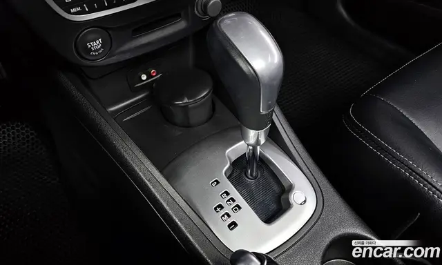 Renault (Samsung) SM3 2009 1.6 автомат (гидро), миниатюра 9 Renault (Samsung) SM3 2009 1.6 автомат (гидро), миниатюра 9
