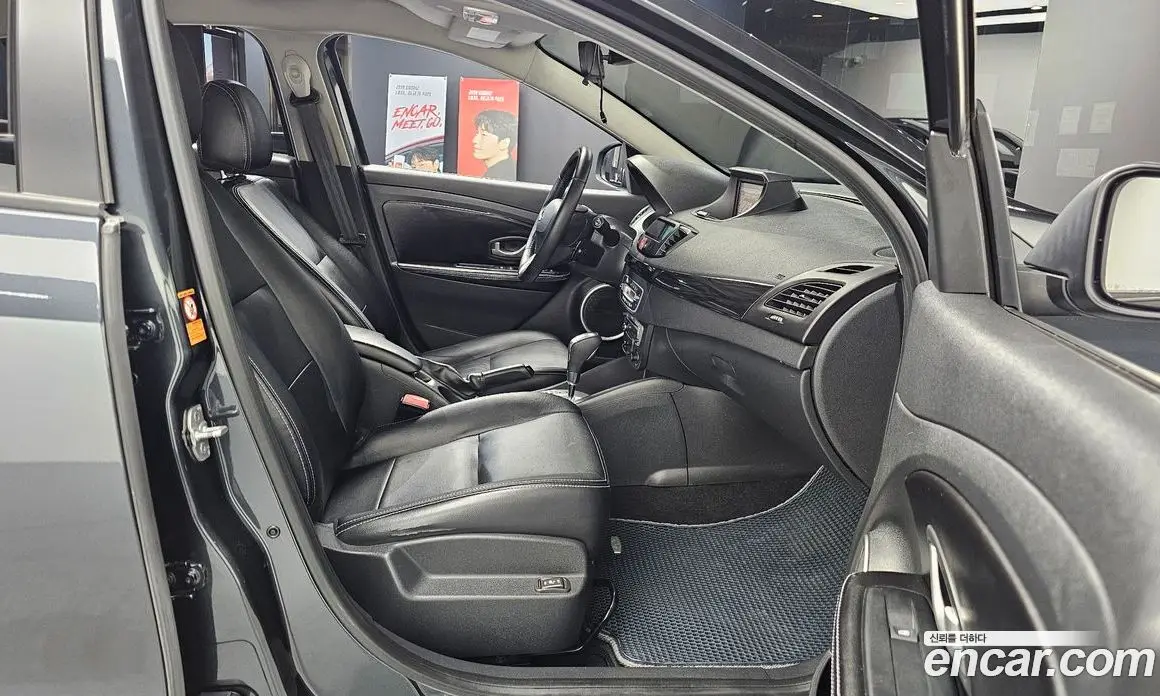 Renault (Samsung) SM3 2014 1.6 автомат (гидро), фото 12 Renault (Samsung) SM3 2014 1.6 автомат (гидро), фото 12