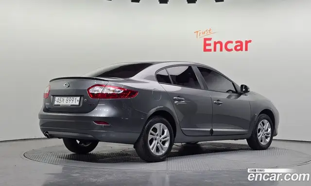 Renault (Samsung) SM3 2016 1.6 автомат (гидро), миниатюра 2 Renault (Samsung) SM3 2016 1.6 автомат (гидро), миниатюра 2