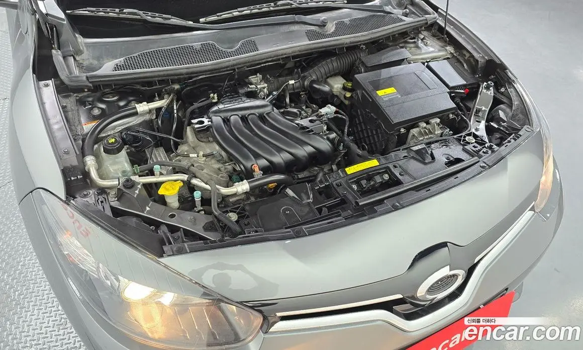 Renault (Samsung) SM3 2016 1.6 автомат (гидро), фото 6 Renault (Samsung) SM3 2016 1.6 автомат (гидро), фото 6