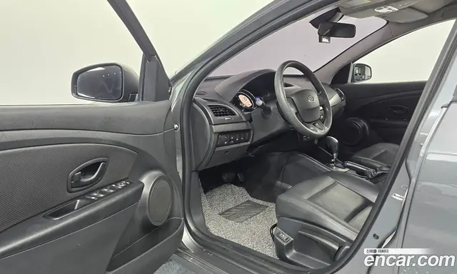 Renault (Samsung) SM3 2016 1.6 автомат (гидро), миниатюра 10 Renault (Samsung) SM3 2016 1.6 автомат (гидро), миниатюра 10