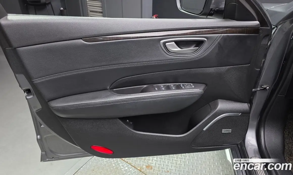 Renault (Samsung) SM6 2018 1.6 автомат (гидро), фото 13