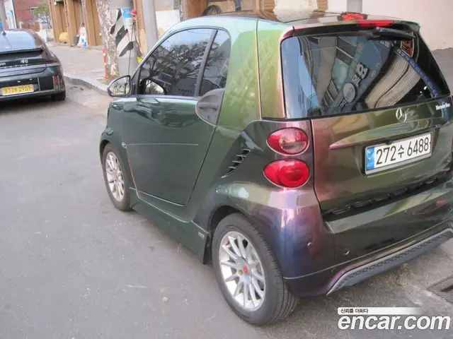 Smart Fortwo 2013 0.8 автомат (гидро), миниатюра 4