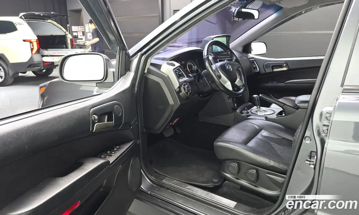SsangYong Korando 2016 2.0 автомат (гидро), фото 13