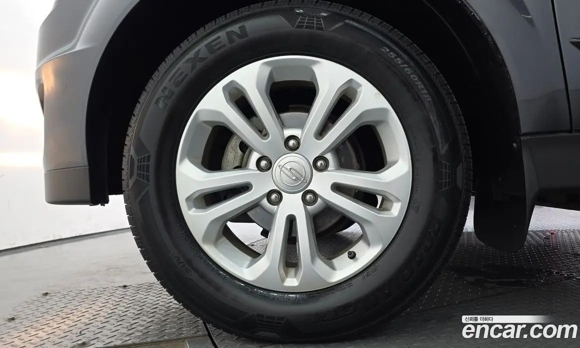 SsangYong Korando 2016 2.0 автомат (гидро), фото 5