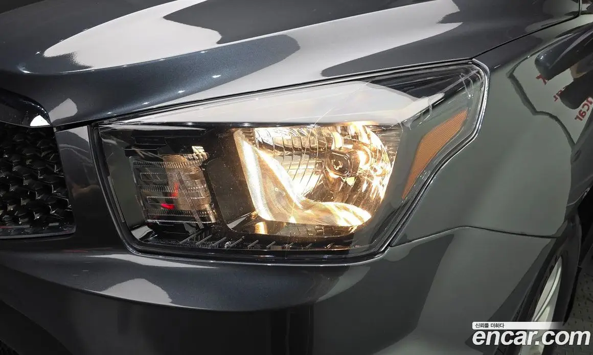 SsangYong Korando 2016 2.0 автомат (гидро), фото 8