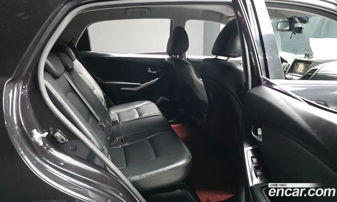 SsangYong Korando 2017 2.2 автомат (гидро), фото 12