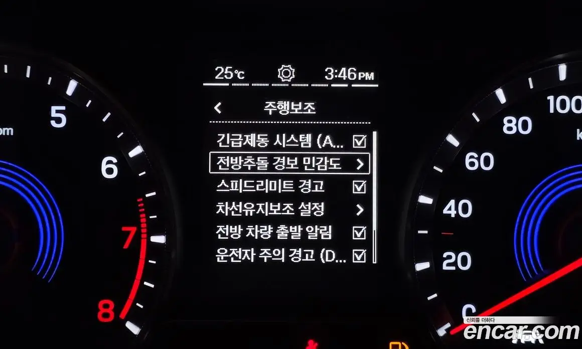 SsangYong Korando 2020 1.5 автомат (гидро), фото 16