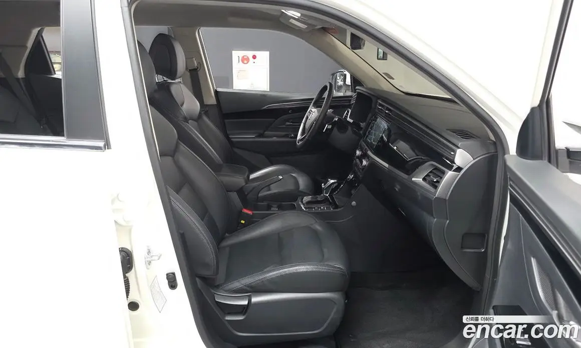 SsangYong Korando 2020 1.5 автомат (гидро), фото 17