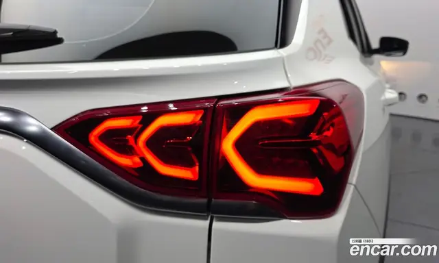 SsangYong Korando 2020 1.5 автомат (гидро), миниатюра 9