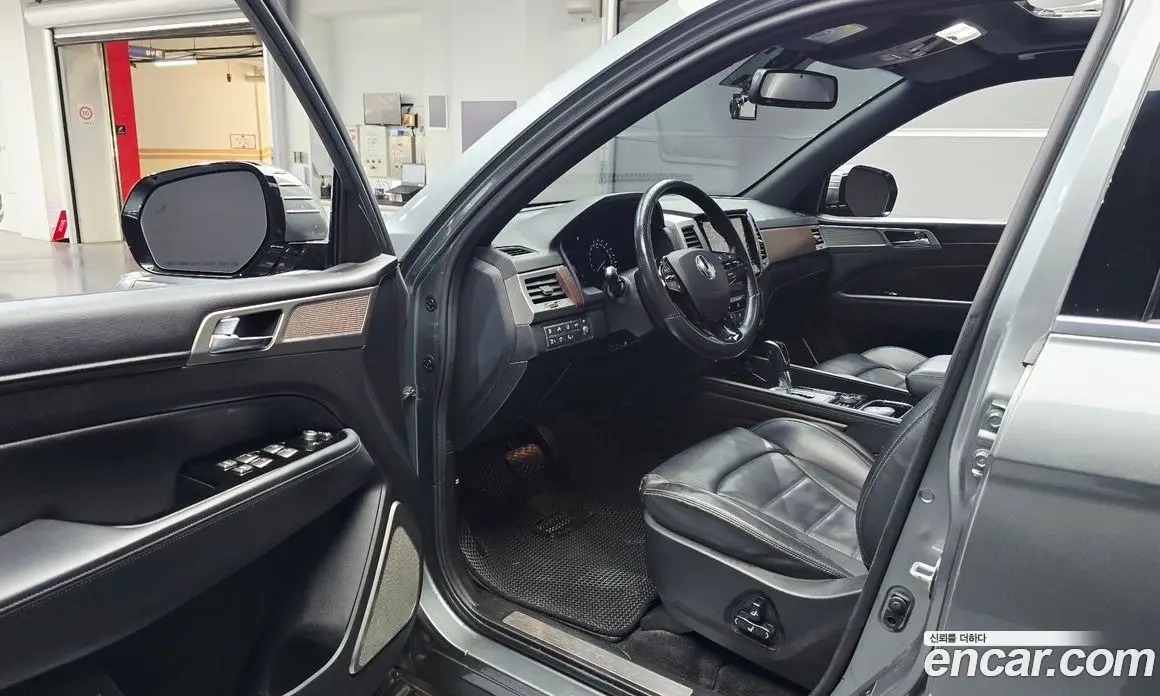 SsangYong Rexton 2018 2.2 автомат (гидро), фото 10