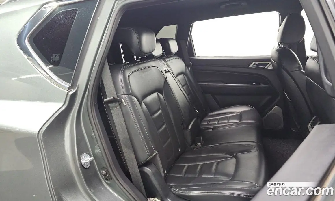 SsangYong Rexton 2018 2.2 автомат (гидро), фото 16