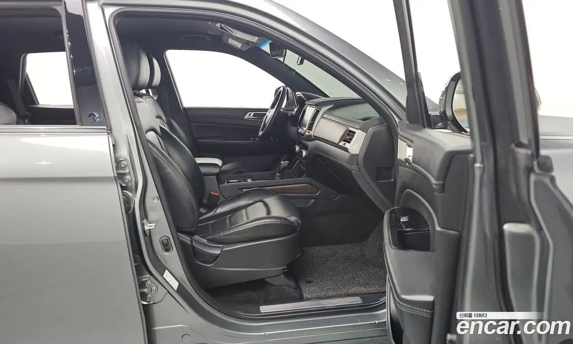 SsangYong Rexton 2018 2.2 автомат (гидро), фото 17