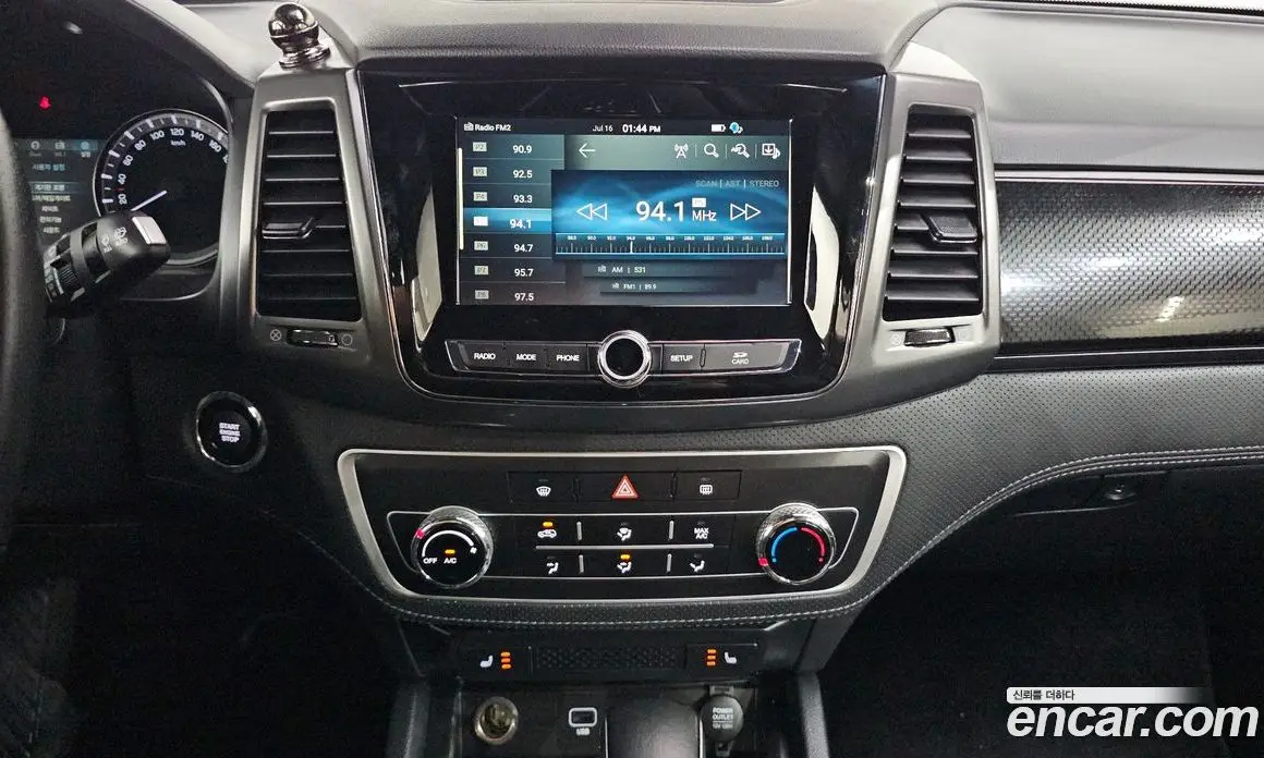 SsangYong Rexton 2021 2.2 автомат (гидро), фото 18