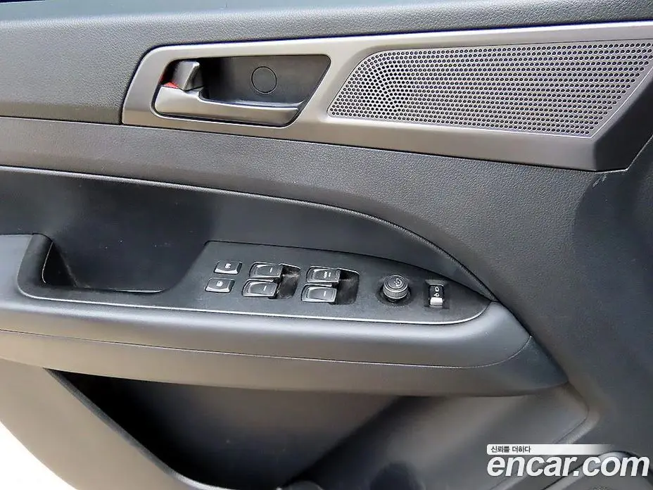 SsangYong Rexton 2021 2.2 автомат (гидро), фото 15