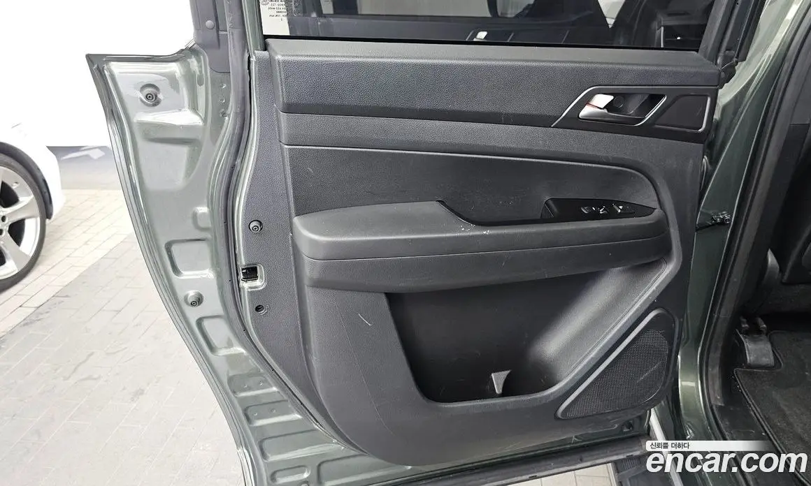 SsangYong Rexton 2024 2.2 автомат (гидро), фото 15