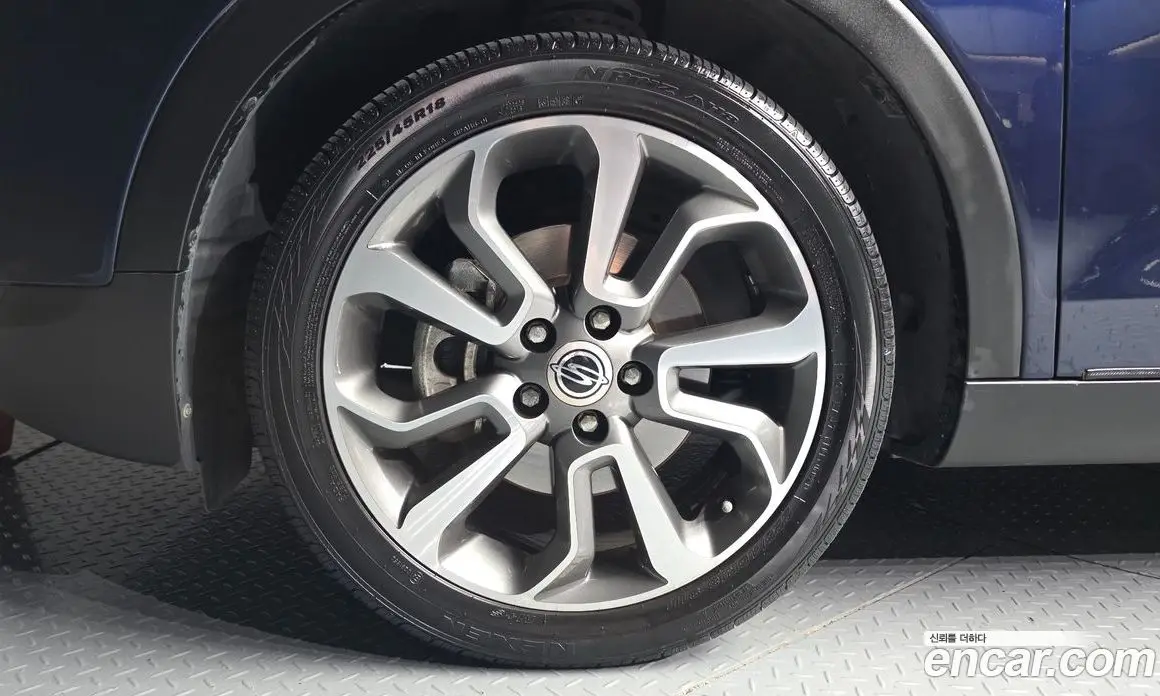 SsangYong TIBOLI 2015 1.6 автомат (гидро), фото 5
