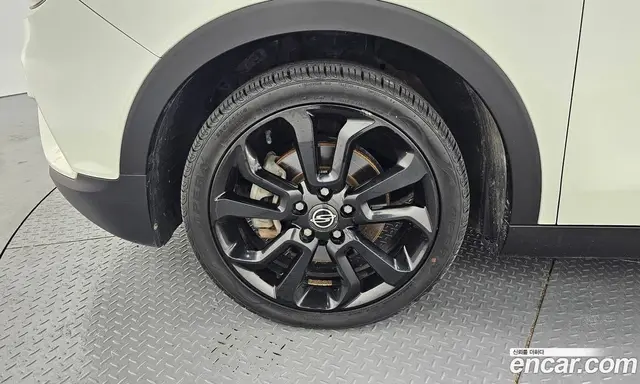SsangYong TIBOLI 2016 1.6 автомат (гидро), миниатюра 5