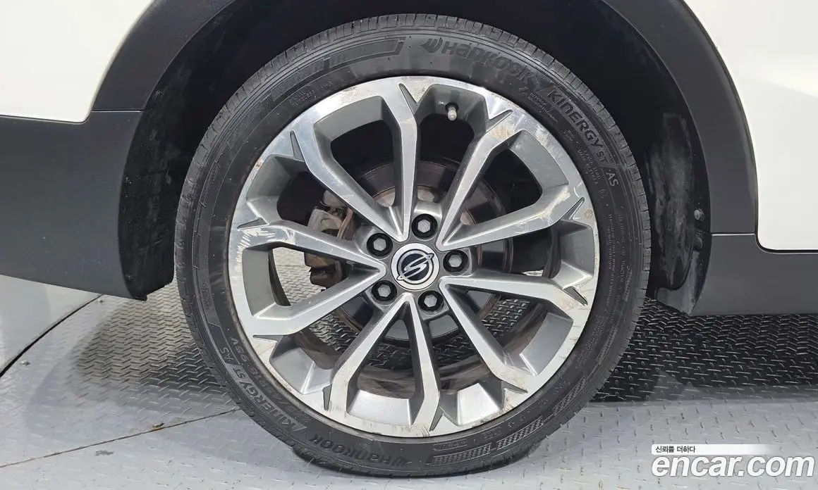 SsangYong TIBOLI 2017 1.6 автомат (гидро), фото 5