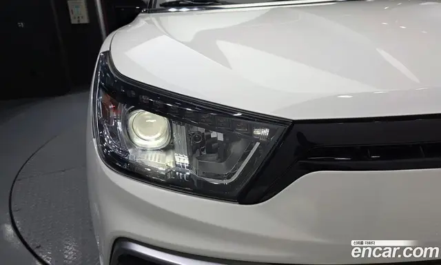 SsangYong TIBOLI 2017 1.6 автомат (гидро), миниатюра 8