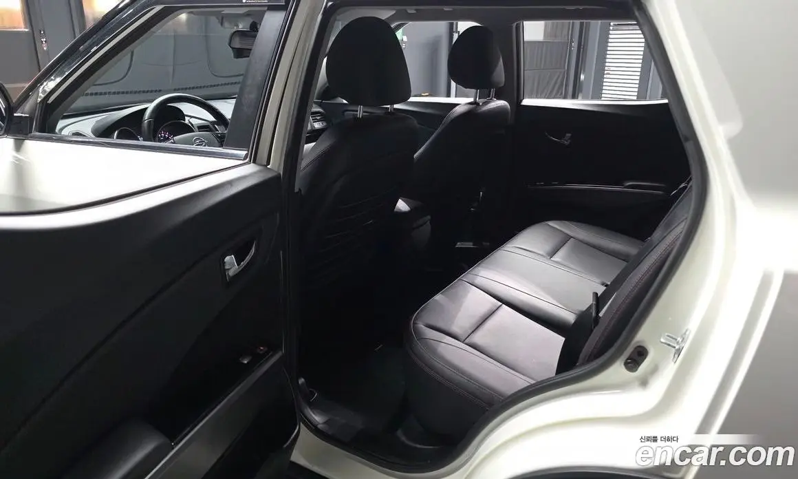 SsangYong TIBOLI 2017 1.6 автомат (гидро), фото 16
