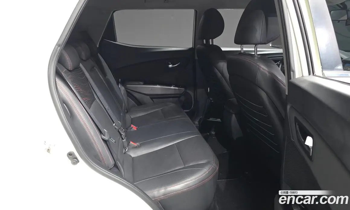 SsangYong TIBOLI 2017 1.6 автомат (гидро), фото 18
