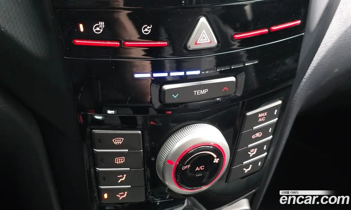 SsangYong TIBOLI 2017 1.6 автомат (гидро), фото 23