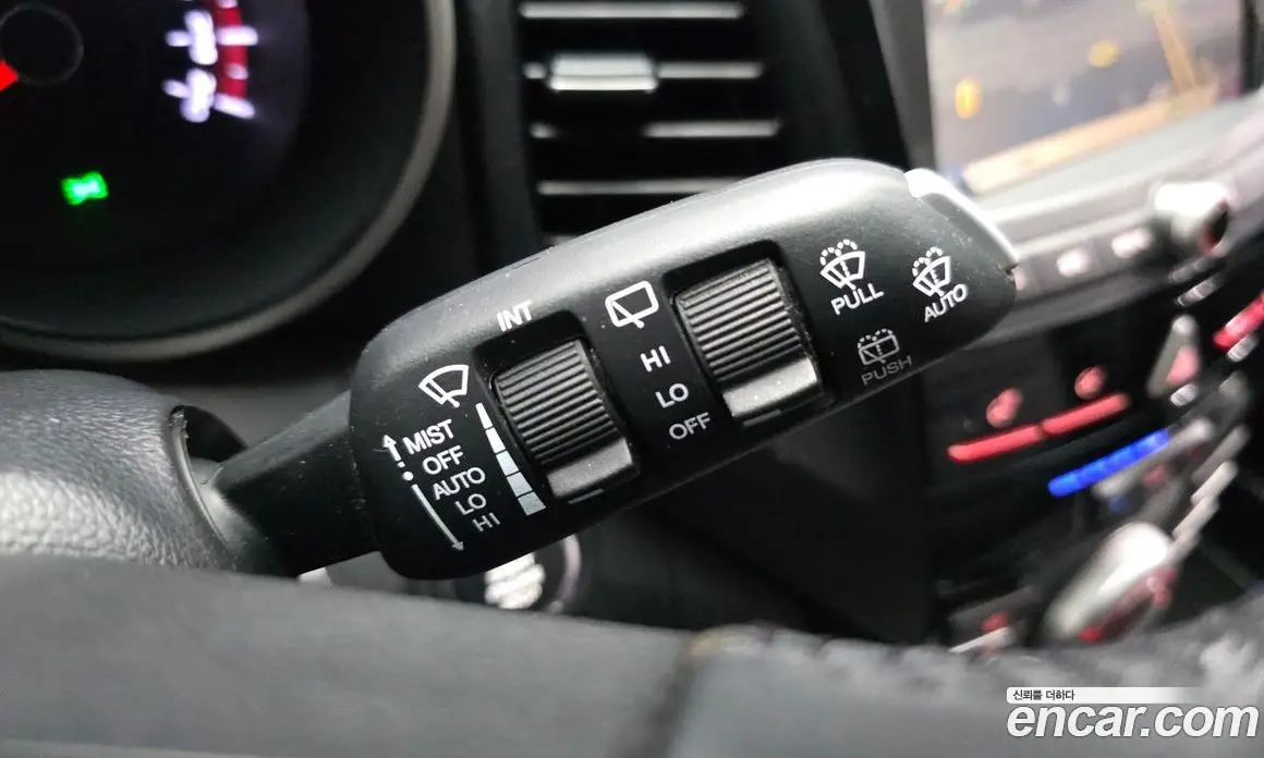 SsangYong TIBOLI 2017 1.6 автомат (гидро), фото 28