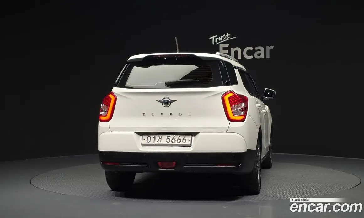 SsangYong TIBOLI 2017 1.6 автомат (гидро), фото 4
