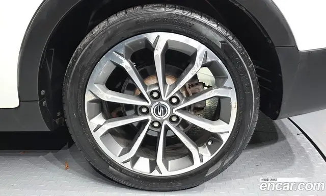 SsangYong TIBOLI 2017 1.6 автомат (гидро), миниатюра 7