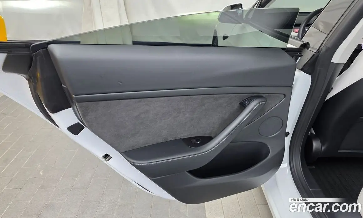 Tesla Model 3 2022 0.2 автомат (гидро), фото 15