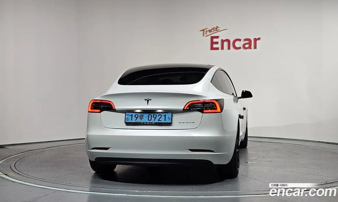 Tesla Model 3 2022 0.2 автомат (гидро), фото 4
