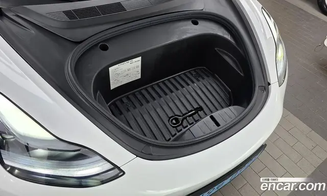 Tesla Model 3 2022 0.2 автомат (гидро), миниатюра 6