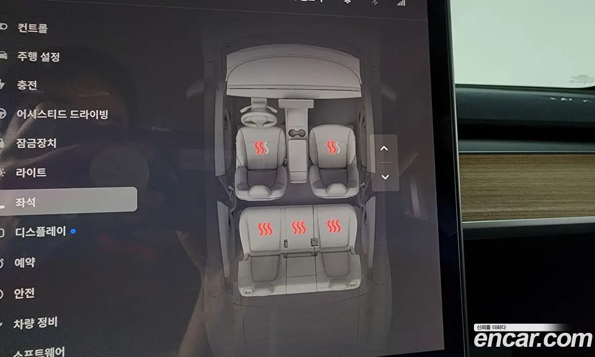 Tesla Model Y 2024 0.2 автомат (гидро), фото 35