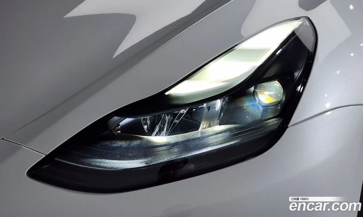 Tesla Model Y 2024 0.2 автомат (гидро), фото 7