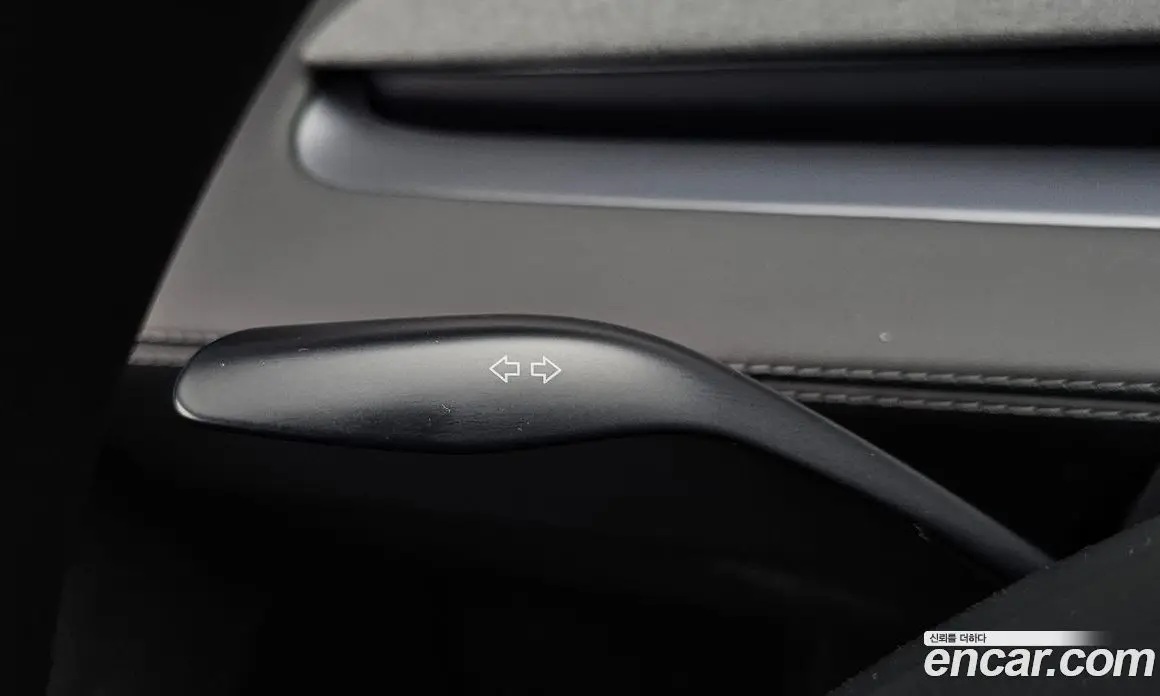 Tesla Model Y 2025 0.2 автомат (гидро), фото 29